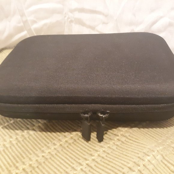 (( Listing # 76 )) co2CREA Hard shell Travel Case - Picture 1 of 16